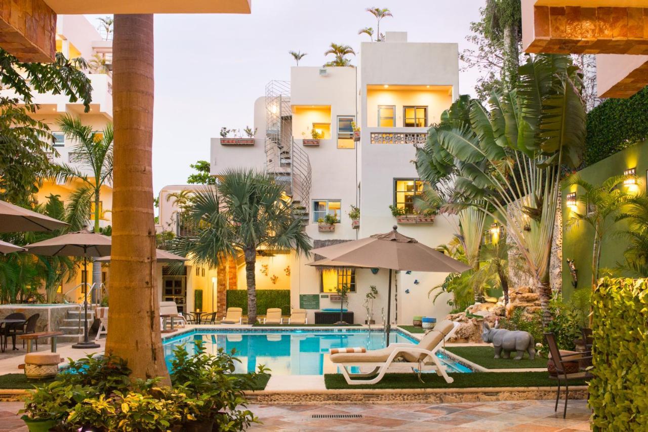 Alamos Inn Hotel Con Jacuzzi Y Piscina แคนคูน ภายนอก รูปภาพ