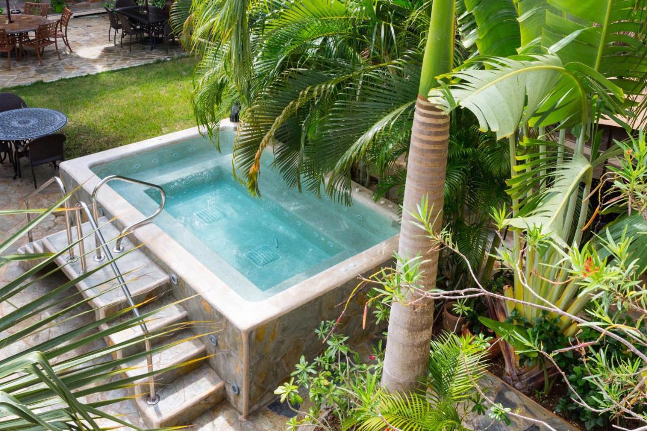 Alamos Inn Hotel Con Jacuzzi Y Piscina แคนคูน ภายนอก รูปภาพ
