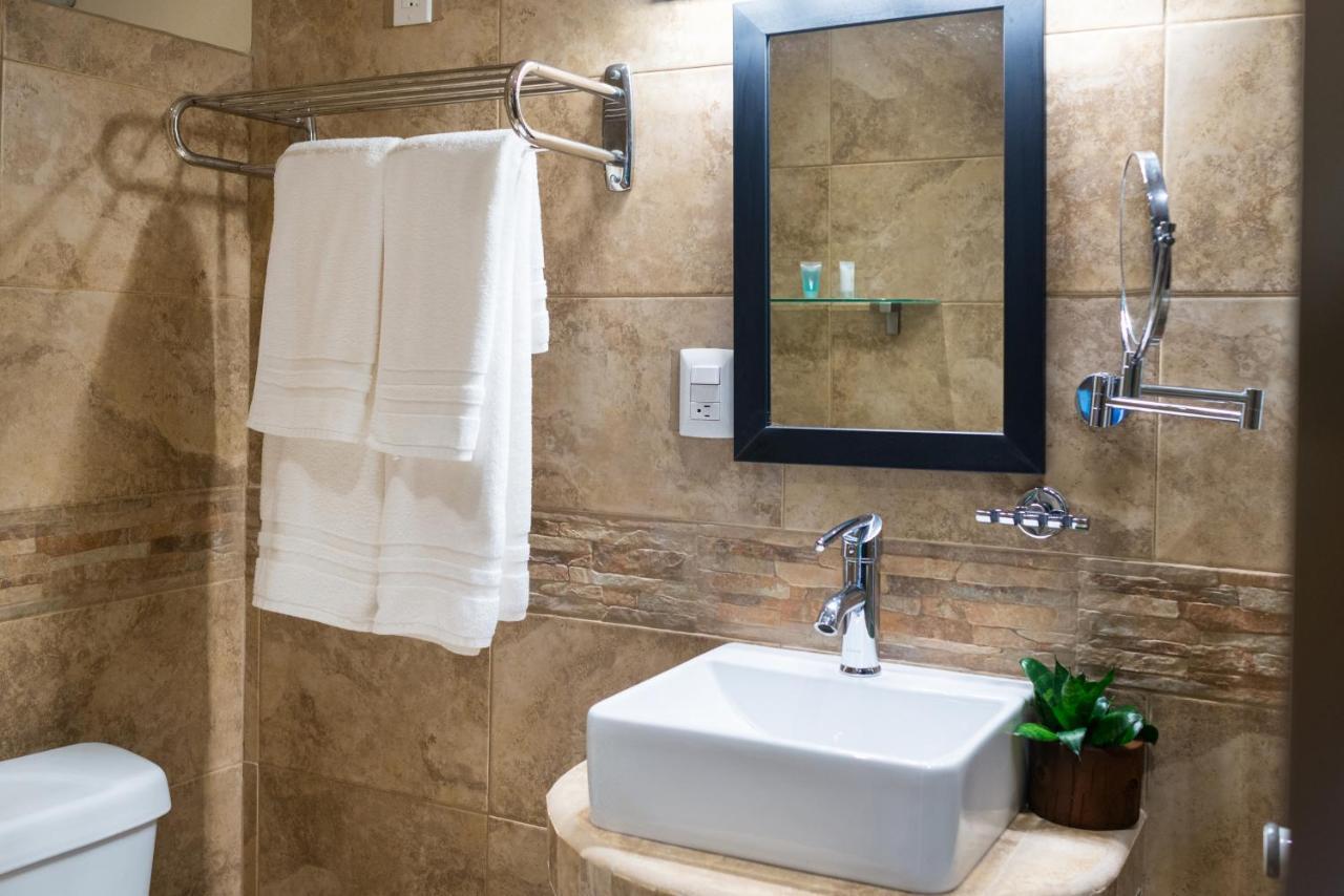 Alamos Inn Hotel Con Jacuzzi Y Piscina แคนคูน ภายนอก รูปภาพ